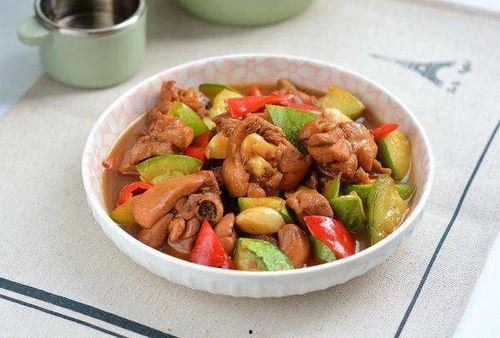 白瓜与鸡肉怎么吃,清爽滋补两相宜  第2张